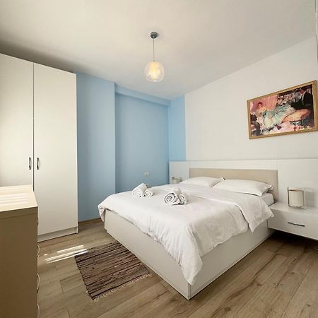 Apartment In The New Bazaar Of Tirana - Hana Blu Екстер'єр фото