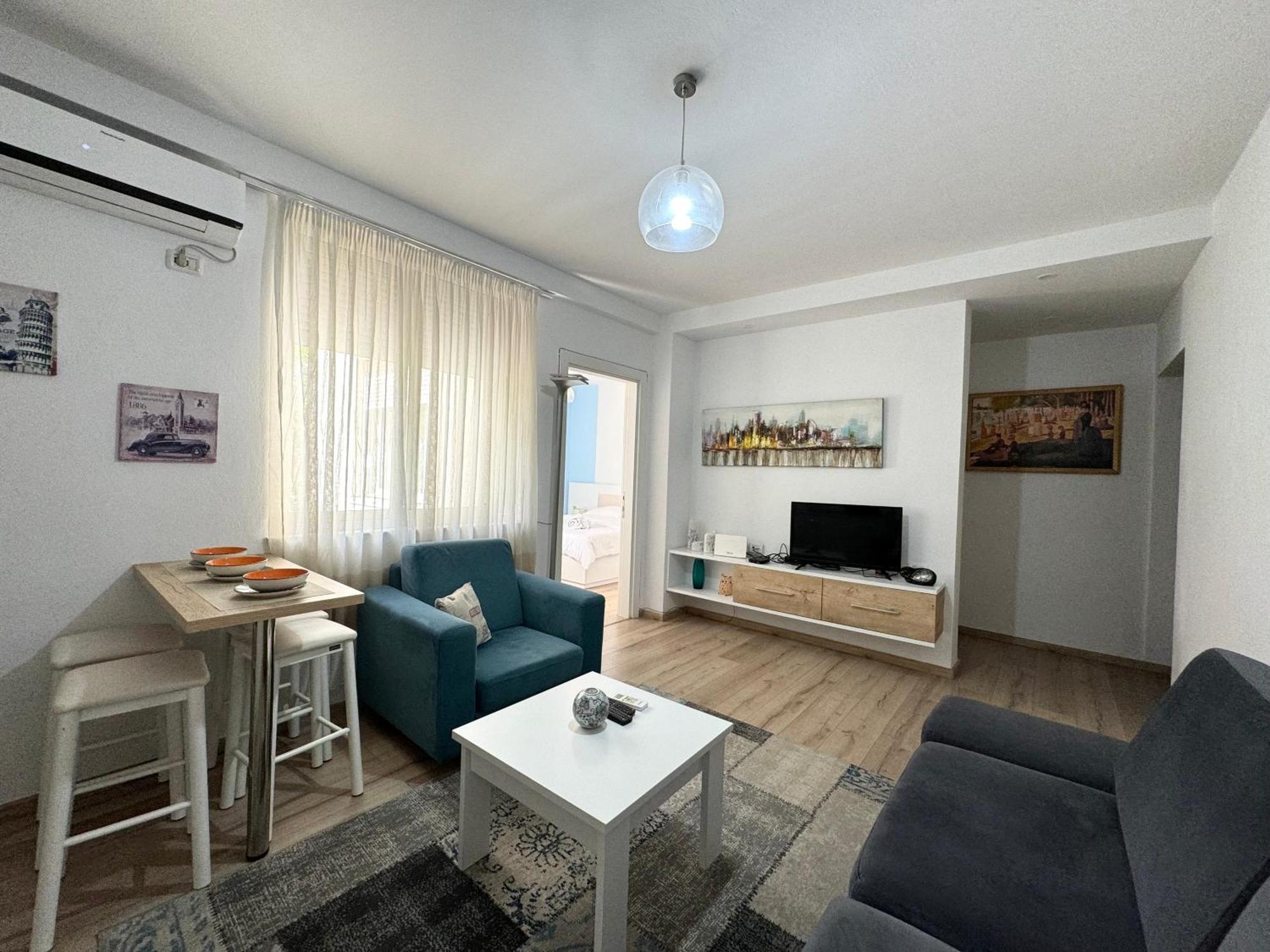 Apartment In The New Bazaar Of Tirana - Hana Blu Екстер'єр фото